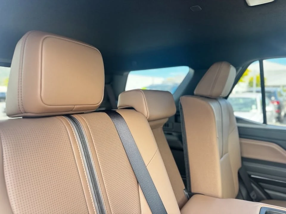 2026 Toyota 4Runner 6th Gen - Image 5 of 12