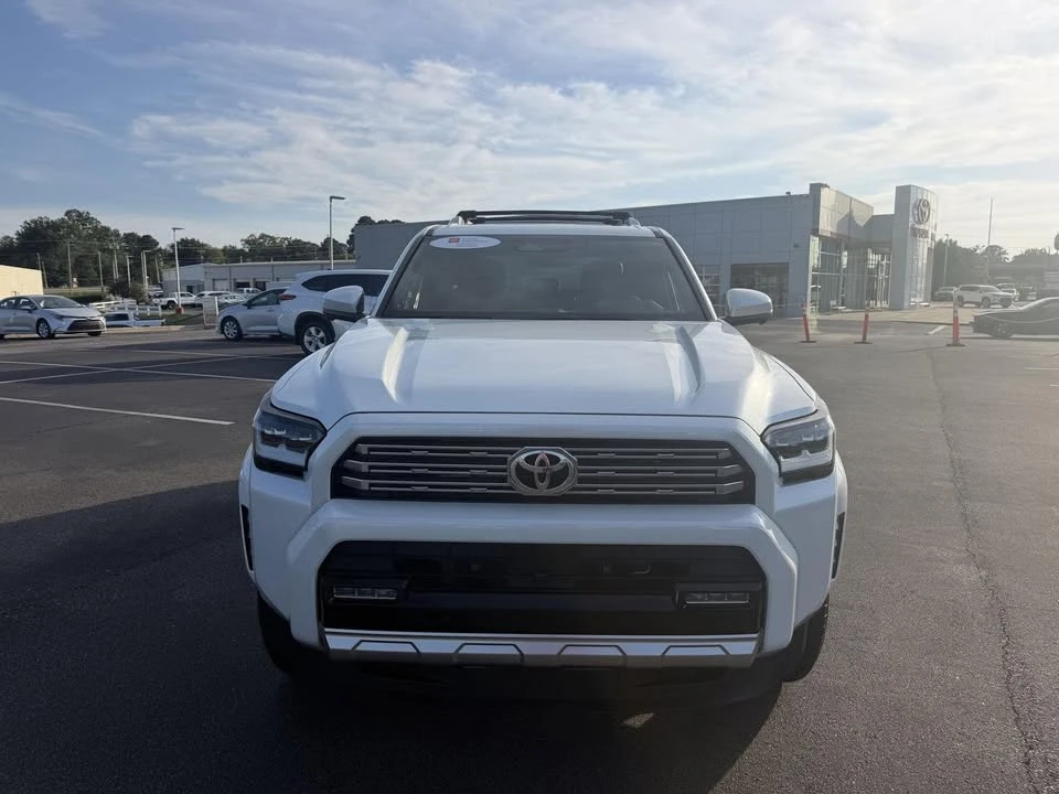 2026 Toyota 4Runner 6th Gen - Image 2 of 20