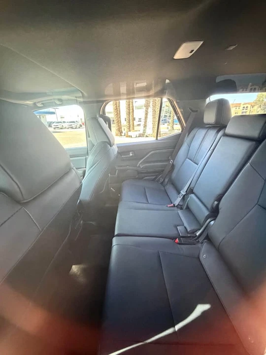 2026 Toyota 4Runner 6th Gen - Image 5 of 7