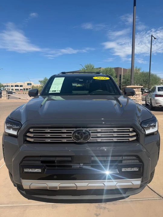 2026 Toyota 4Runner 6th Gen - Image 2 of 7