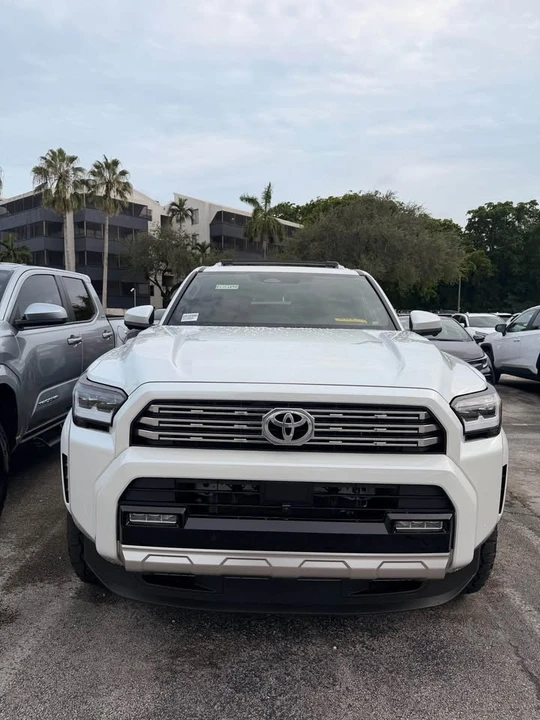 2026 Toyota 4Runner 6th Gen - Image 5 of 5