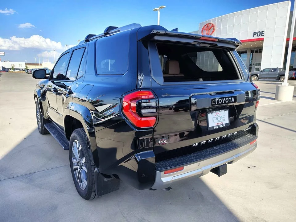 2026 Toyota 4Runner 6th Gen - Image 14 of 21