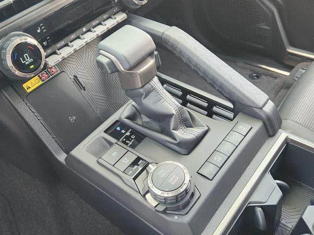 2026 Toyota 4Runner 6th Gen - Image 11 of 11