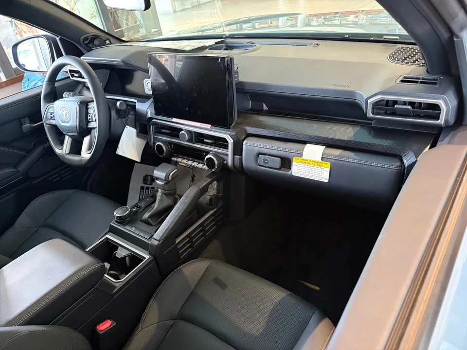 2026 Toyota 4Runner 6th Gen - Image 5 of 8