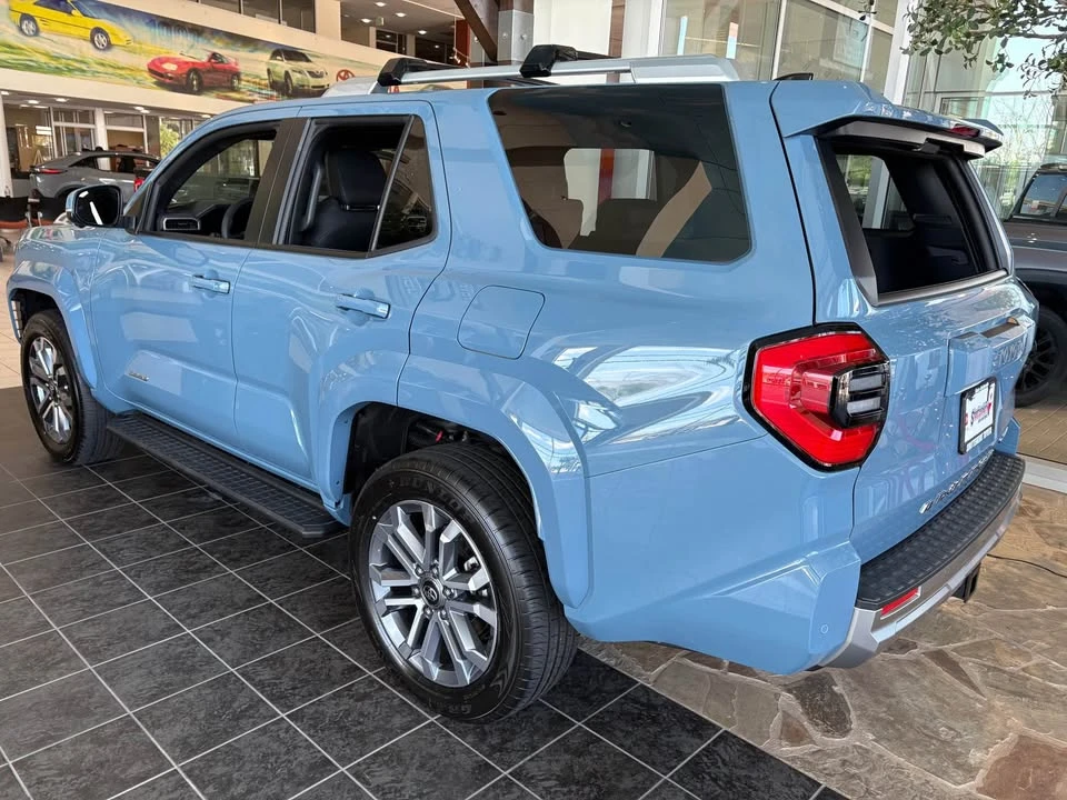 2026 Toyota 4Runner 6th Gen - Image 2 of 8