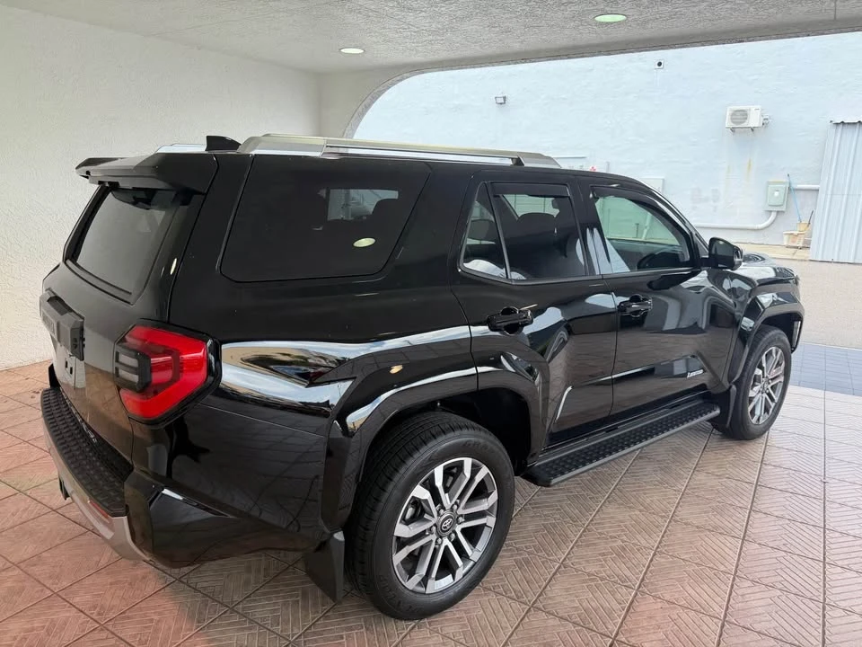 2026 Toyota 4Runner 6th Gen - Image 5 of 10