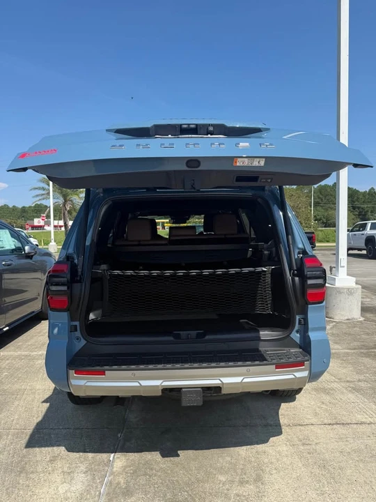 2026 Toyota 4Runner 6th Gen - Image 8 of 9