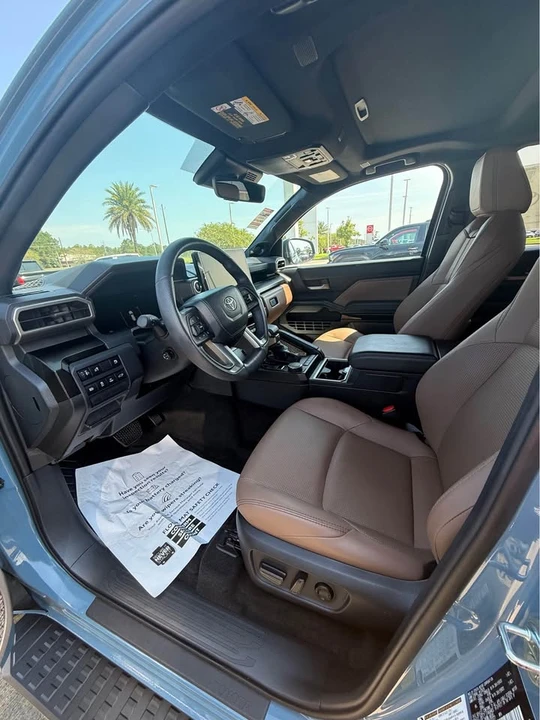 2026 Toyota 4Runner 6th Gen - Image 4 of 9