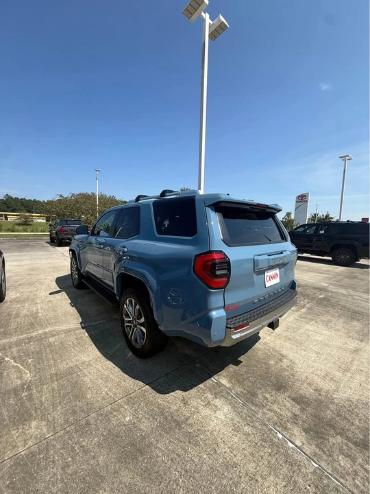 2026 Toyota 4Runner 6th Gen - Image 7 of 9