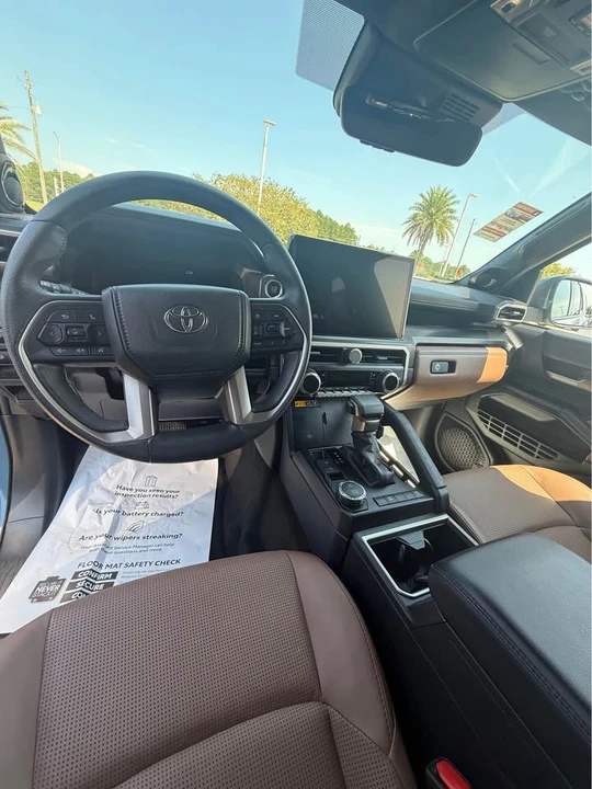 2026 Toyota 4Runner 6th Gen - Image 5 of 9