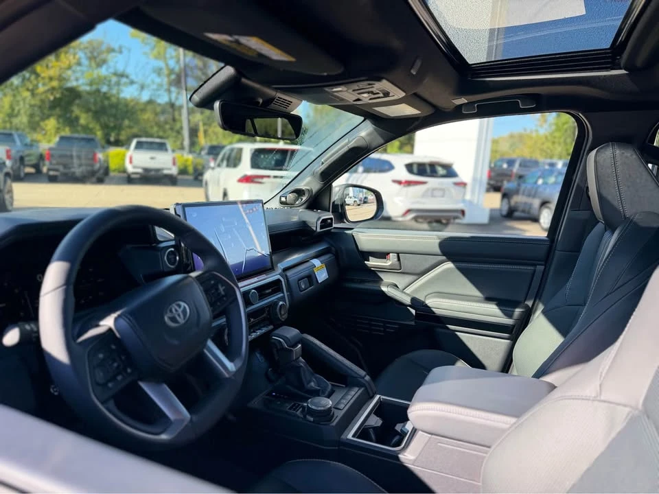2026 Toyota 4Runner 6th Gen - Image 6 of 7