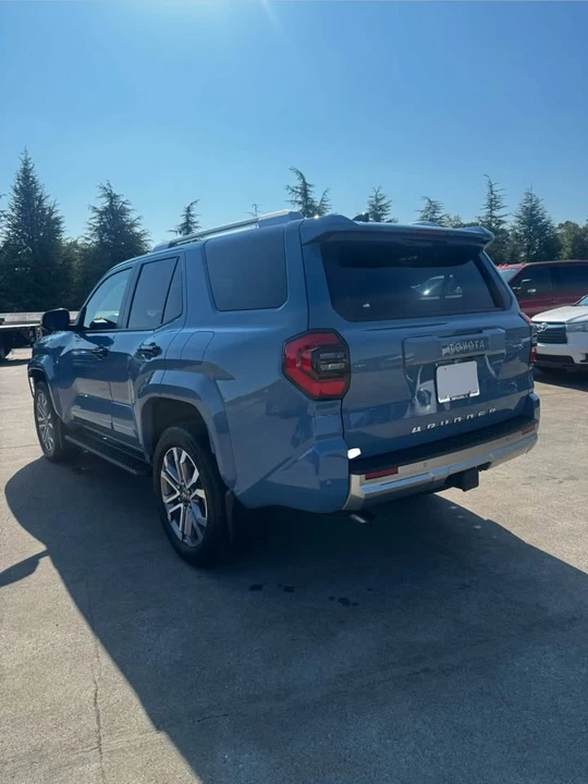 2026 Toyota 4Runner 6th Gen - Image 3 of 18