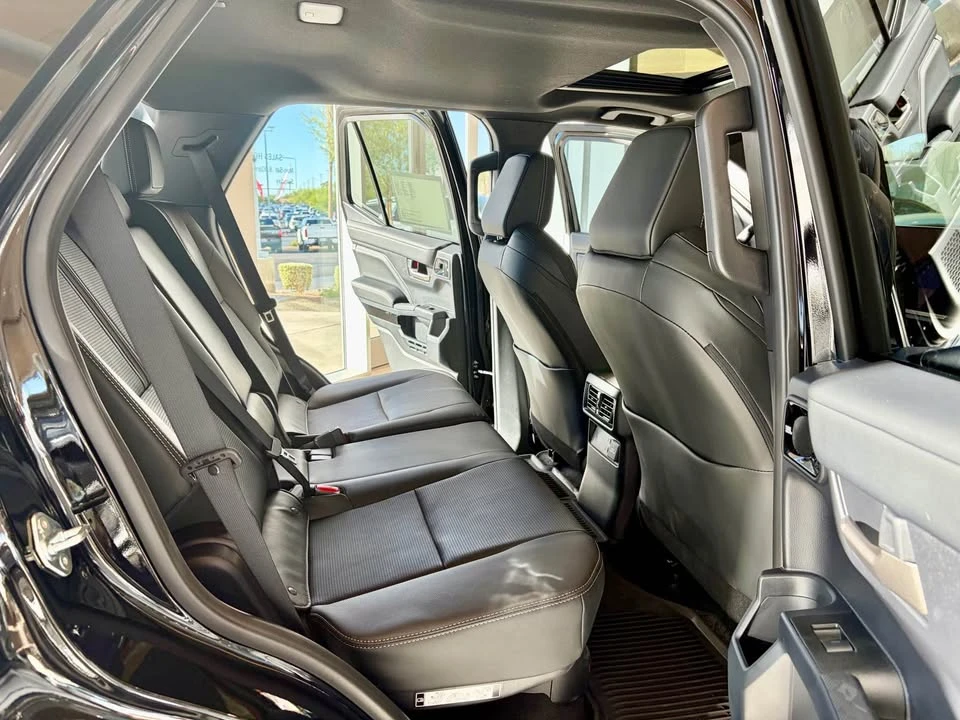2026 Toyota 4Runner 6th Gen - Image 9 of 9