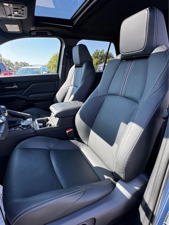 2026 Toyota 4Runner 6th Gen - Image 5 of 18