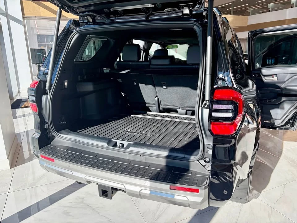 2026 Toyota 4Runner 6th Gen - Image 4 of 9