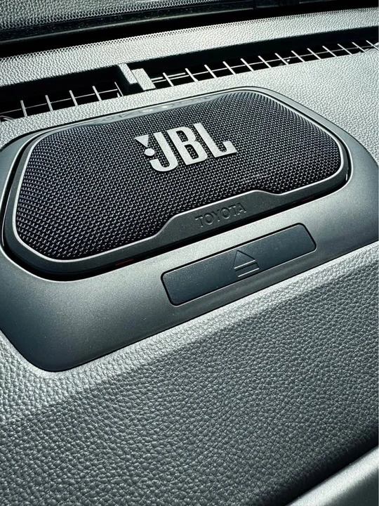 2026 Toyota 4Runner 6th Gen - Image 16 of 18
