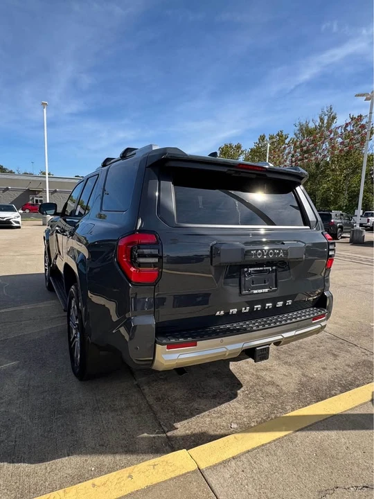 2026 Toyota 4Runner 6th Gen - Image 2 of 6