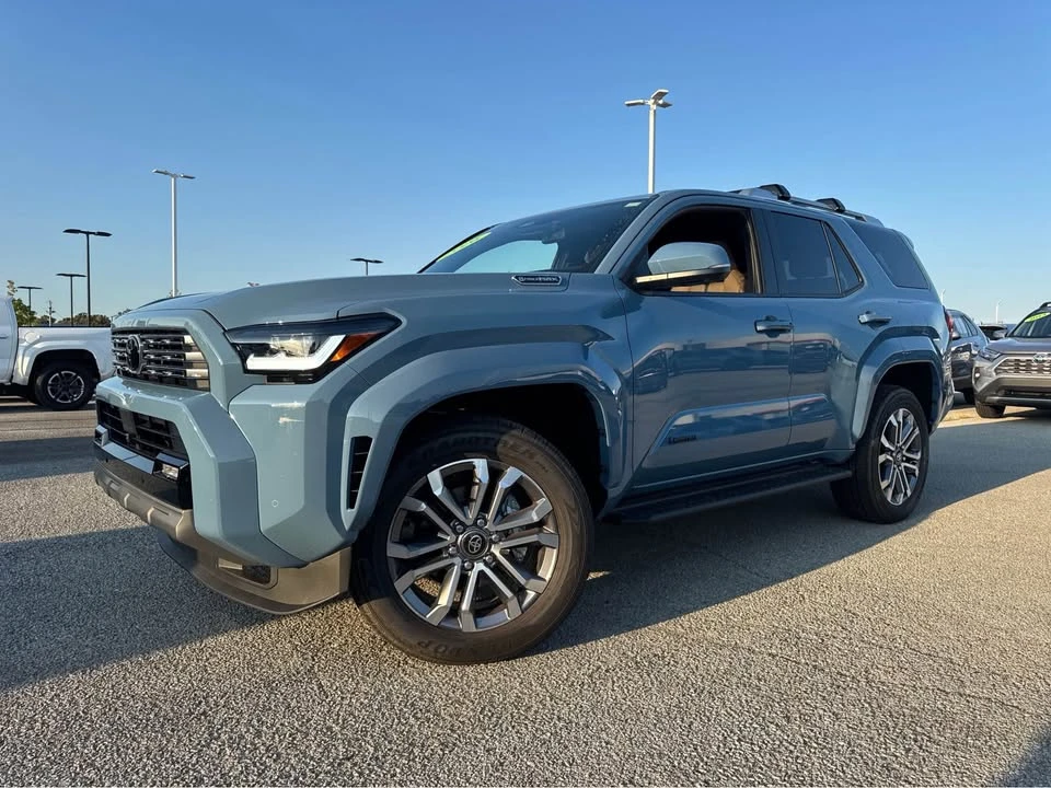 2026 Toyota 4Runner 6th Gen - Image 3 of 13