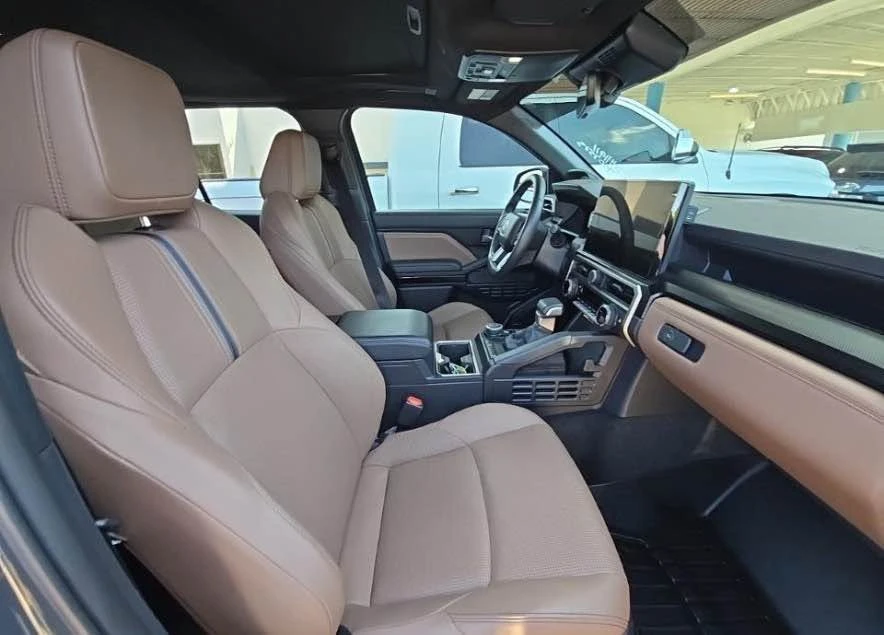 2026 Toyota 4Runner 6th Gen - Image 4 of 11
