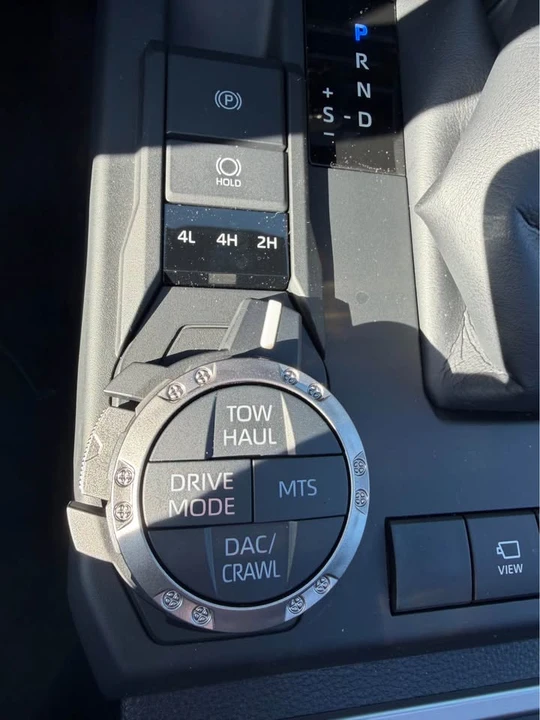 2026 Toyota 4Runner 6th Gen - Image 3 of 14