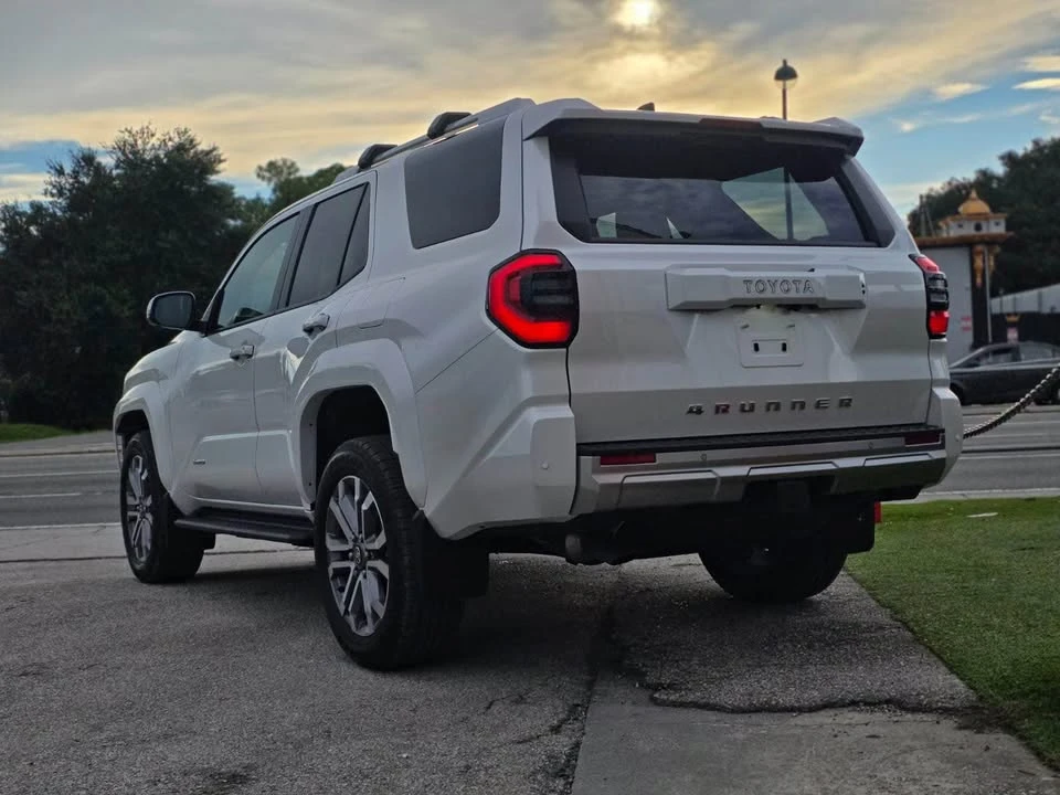 2026 Toyota 4Runner 6th Gen - Image 4 of 14