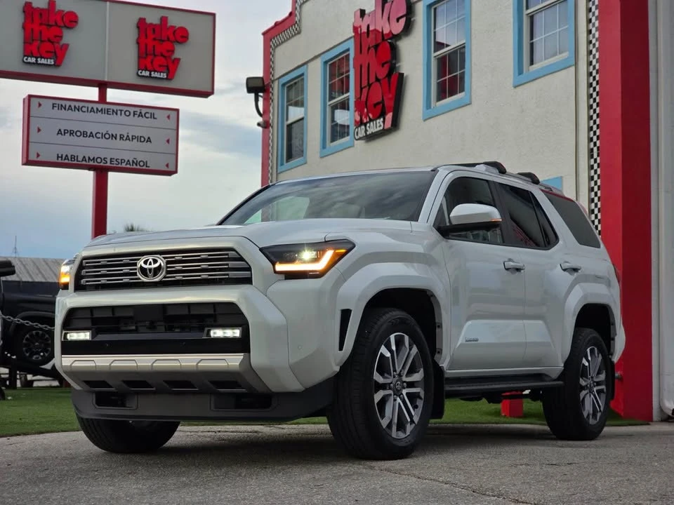 2026 Toyota 4Runner 6th Gen - Image 3 of 14