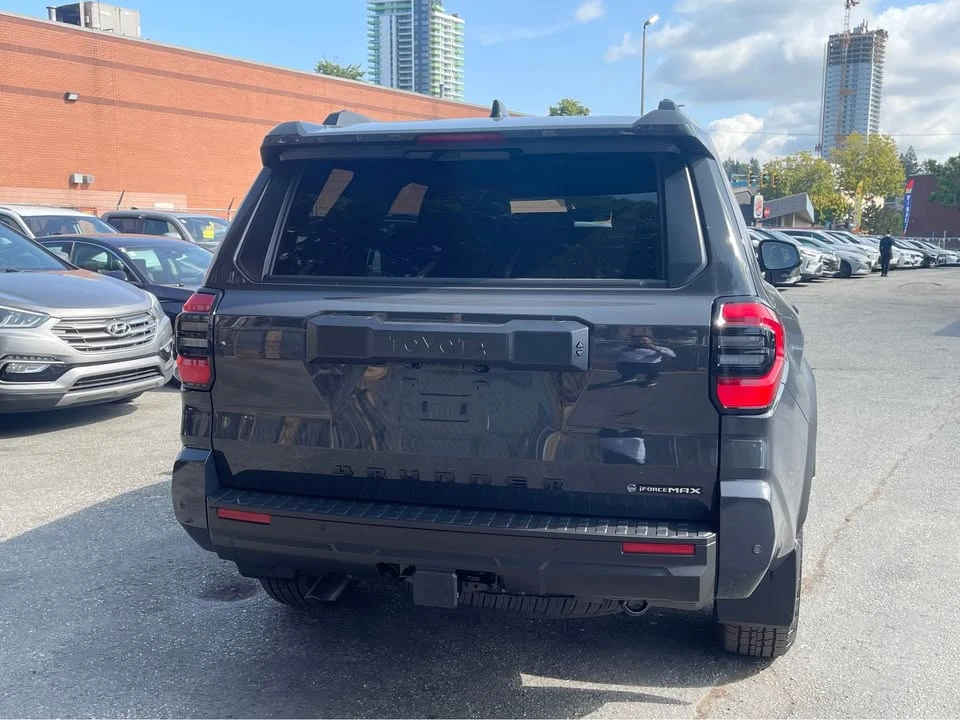 2026 Toyota 4Runner 6th Gen - Image 5 of 10