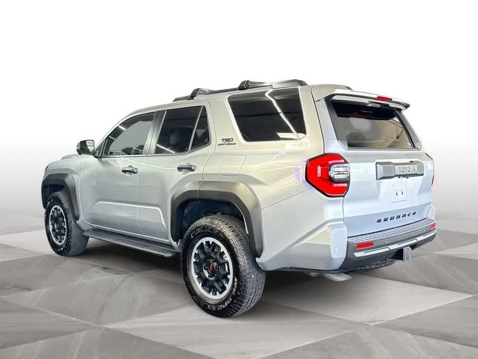 2026 Toyota 4Runner 6th Gen - Image 6 of 10