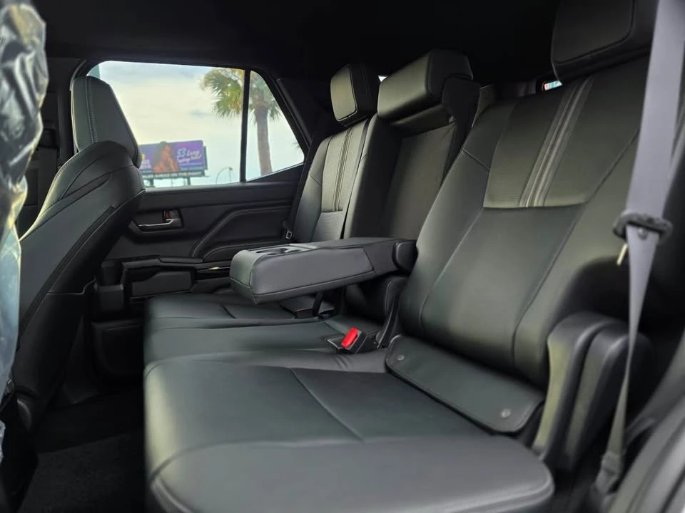 2026 Toyota 4Runner 6th Gen - Image 14 of 14