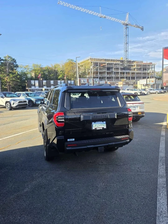 2026 Toyota 4Runner 6th Gen - Image 4 of 8