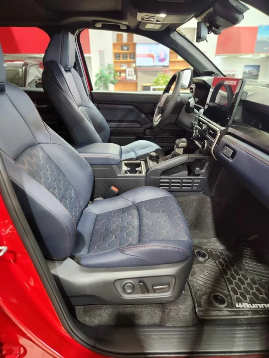 2026 Toyota 4Runner 6th Gen - Image 7 of 8