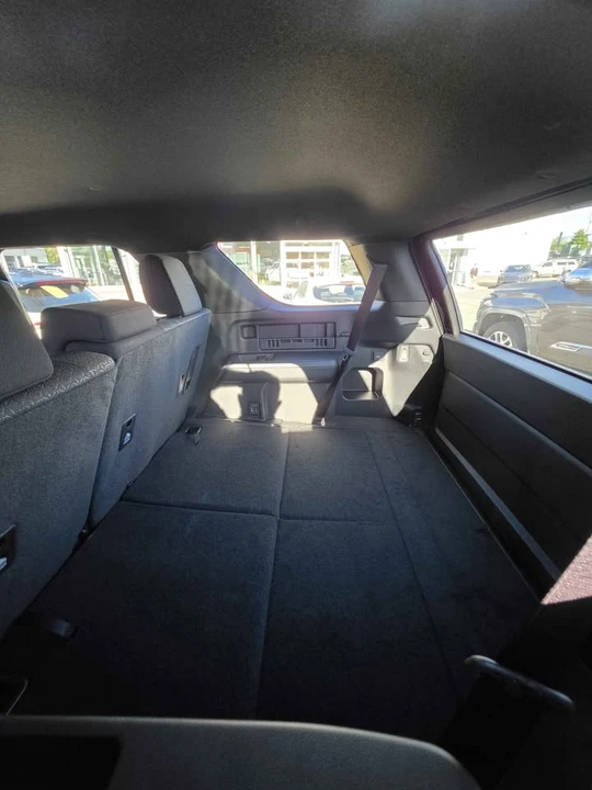 2026 Toyota 4Runner 6th Gen - Image 7 of 8