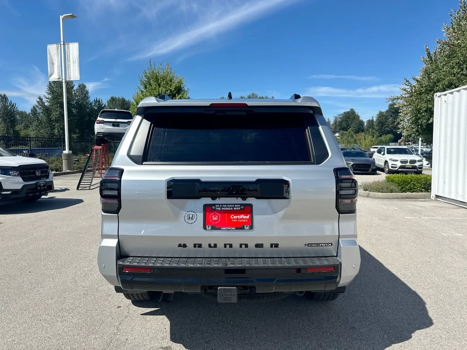 2026 Toyota 4Runner 6th Gen - Image 15 of 19