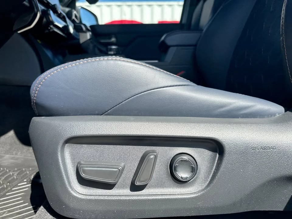 2026 Toyota 4Runner 6th Gen - Image 4 of 19