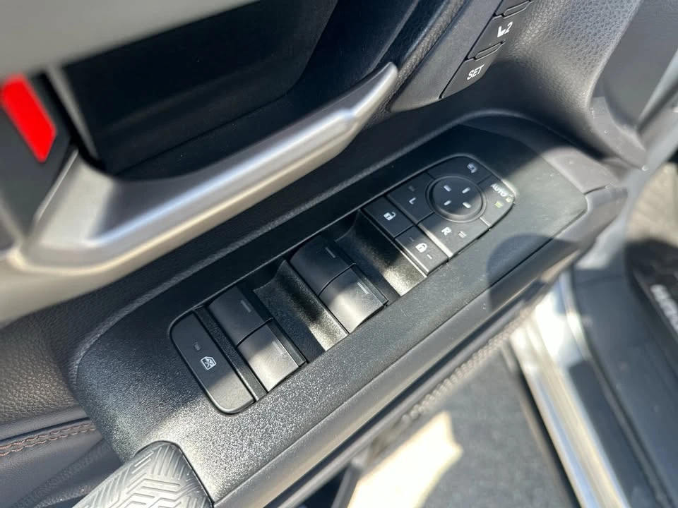 2026 Toyota 4Runner 6th Gen - Image 5 of 19