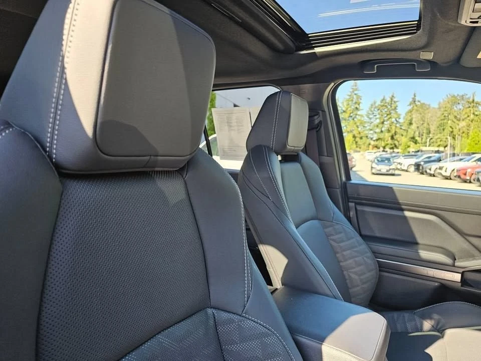 2026 Toyota 4Runner 6th Gen - Image 10 of 16