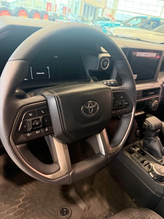 2026 Toyota 4Runner 6th Gen - Image 2 of 4