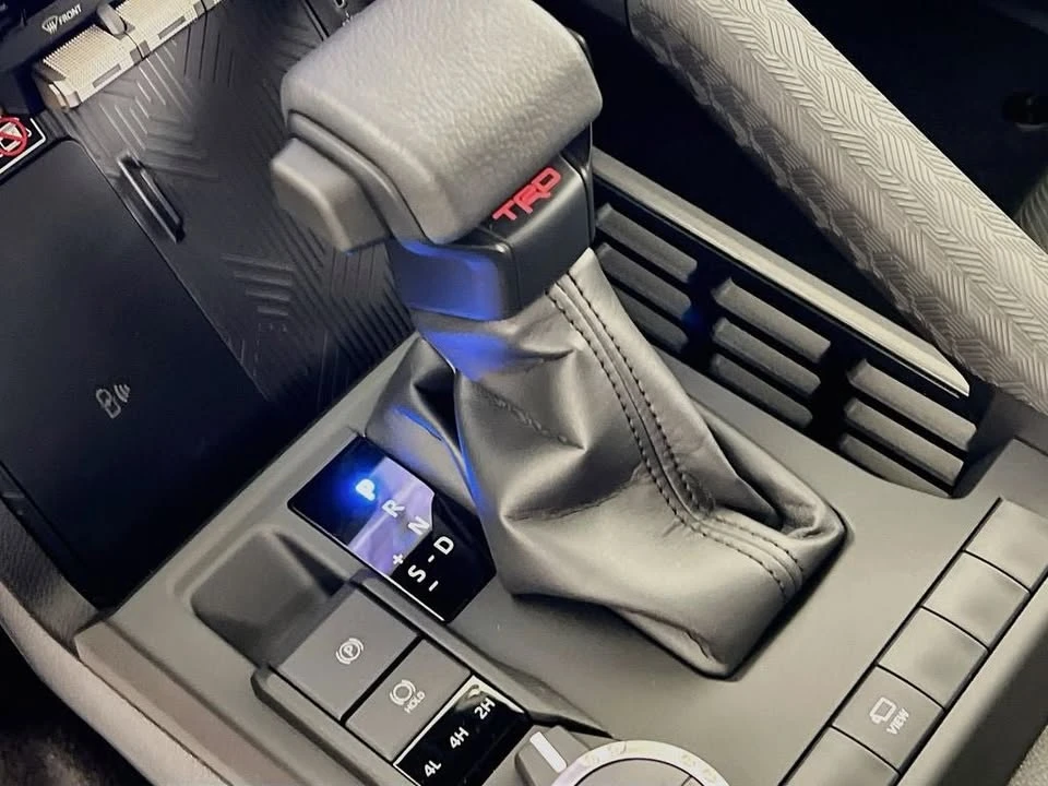 2026 Toyota 4Runner 6th Gen - Image 14 of 19