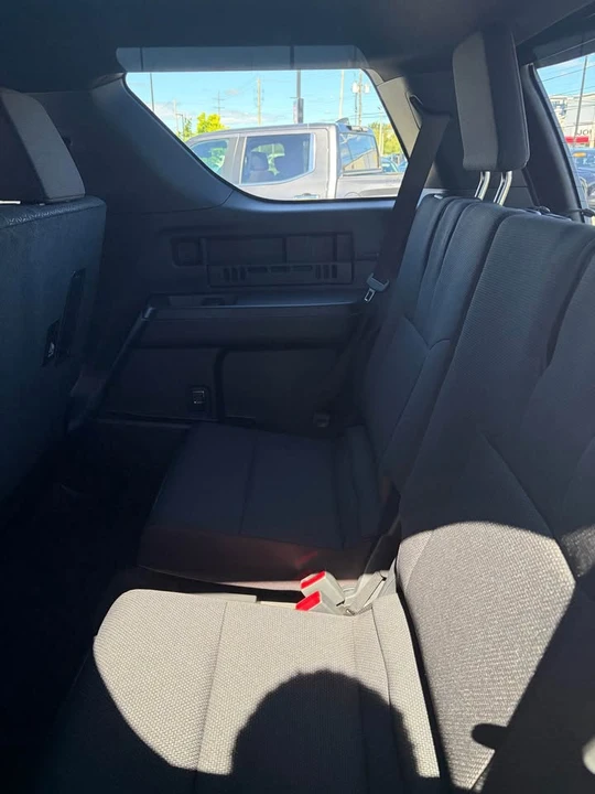 2026 Toyota 4Runner 6th Gen - Image 6 of 11