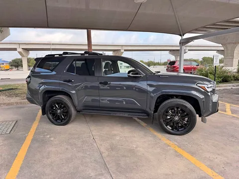 2026 Toyota 4Runner Hybrid Platinum