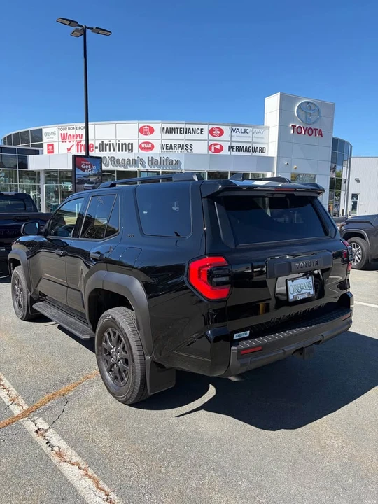 2026 Toyota 4Runner 6th Gen - Image 7 of 11