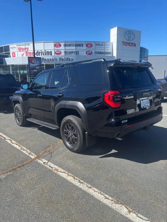 2026 Toyota 4Runner 6th Gen - Image 3 of 5