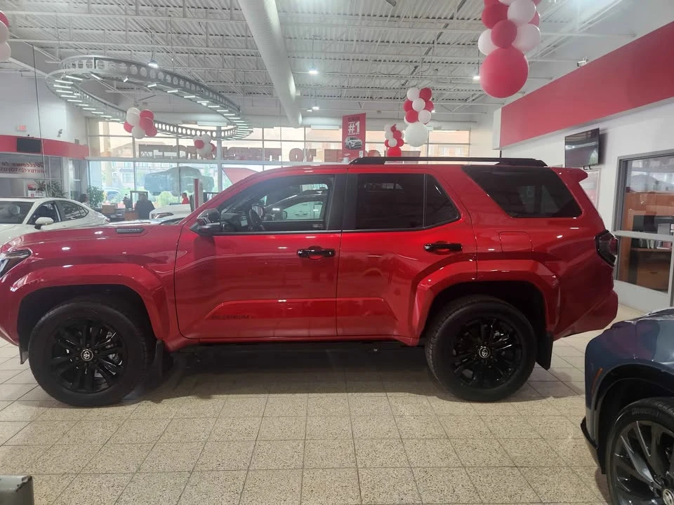 2026 Toyota 4Runner 6th Gen - Image 2 of 8