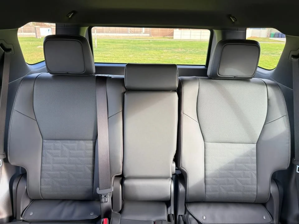 2026 Toyota 4Runner 6th Gen - Image 11 of 12