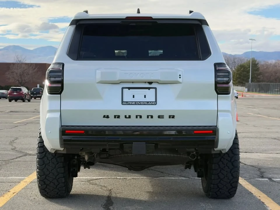 2026 Toyota 4Runner 6th Gen - Image 6 of 12