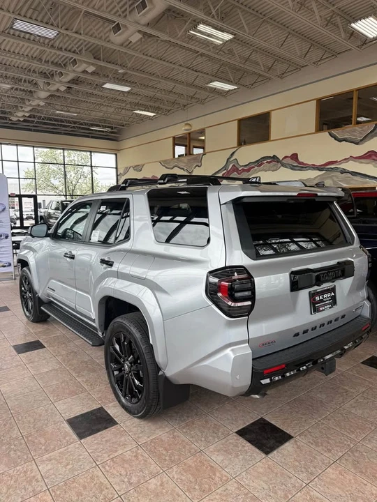 2026 Toyota 4Runner 6th Gen - Image 2 of 10