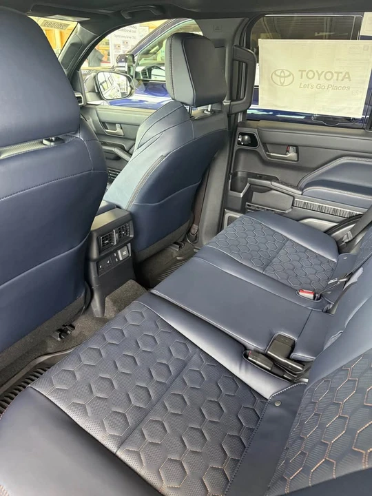 2026 Toyota 4Runner 6th Gen - Image 6 of 10