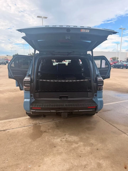 2026 Toyota 4Runner 6th Gen - Image 6 of 9