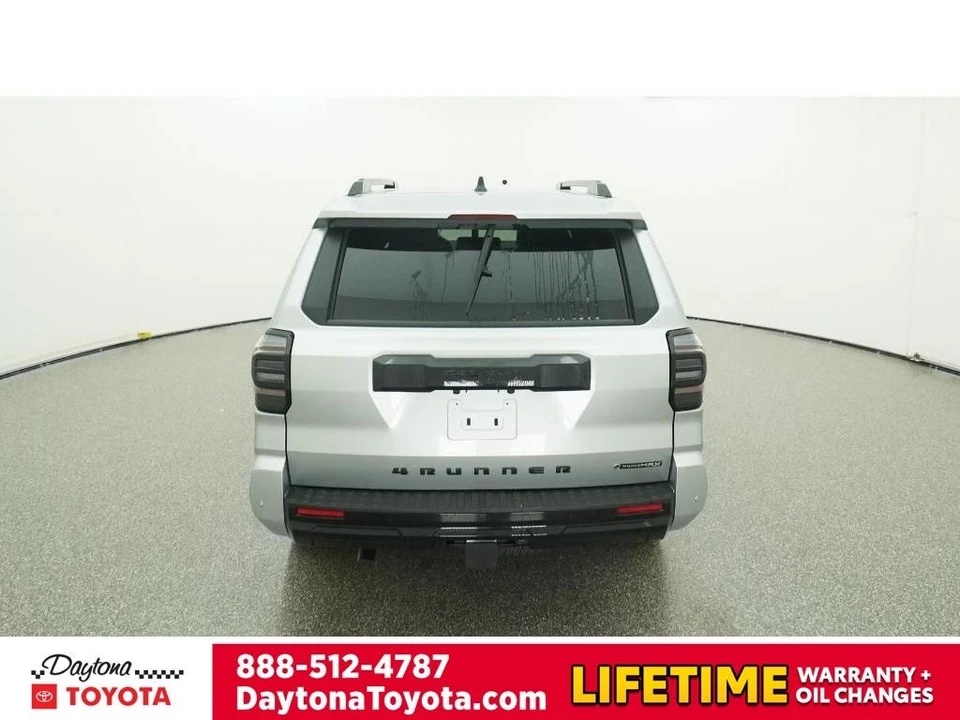 2026 Toyota 4Runner 6th Gen - Image 7 of 12