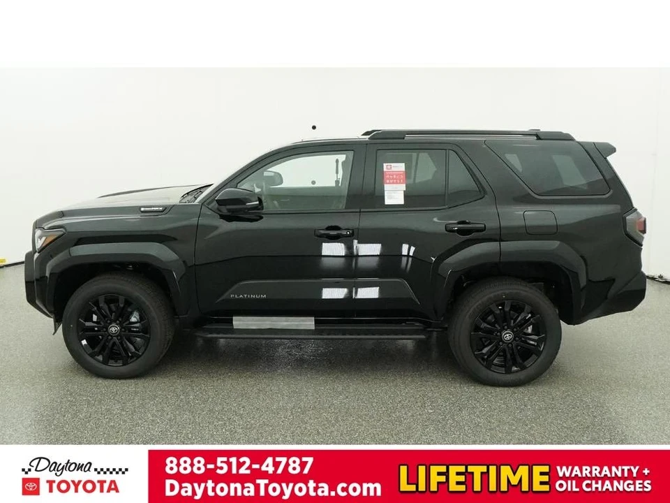 2026 Toyota 4Runner 6th Gen - Image 3 of 12
